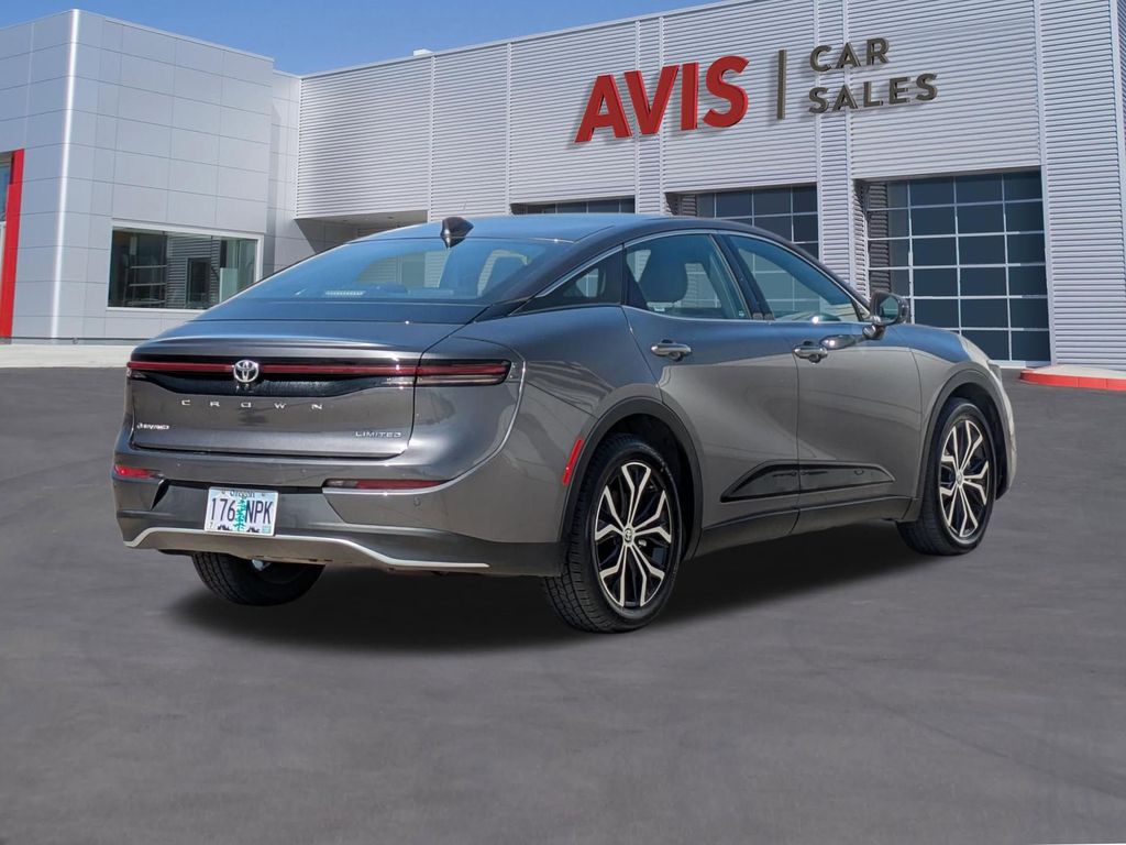 Thumbnail: 2024 Toyota Crown - 6