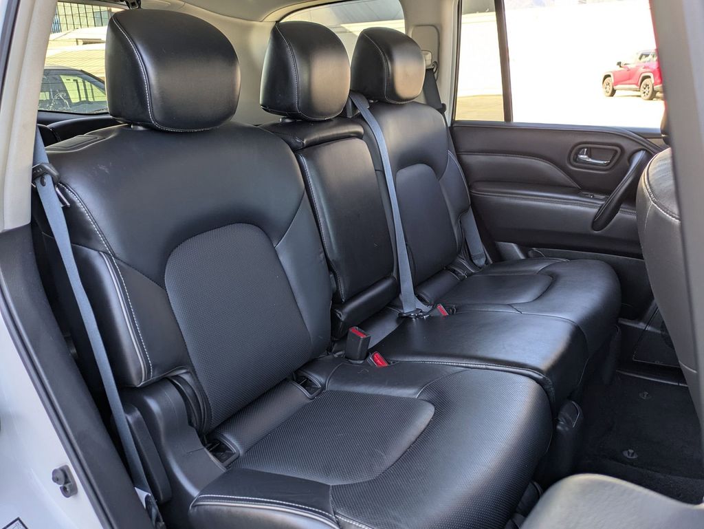 Thumbnail: 2024 INFINITI QX80 - 27