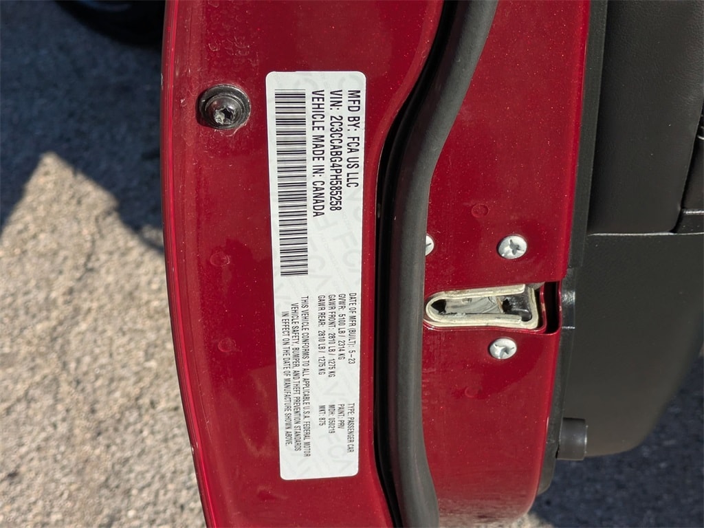 Thumbnail: 2023 Chrysler 300 - 37