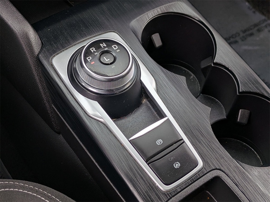 Thumbnail: 2023 Ford Escape - 18