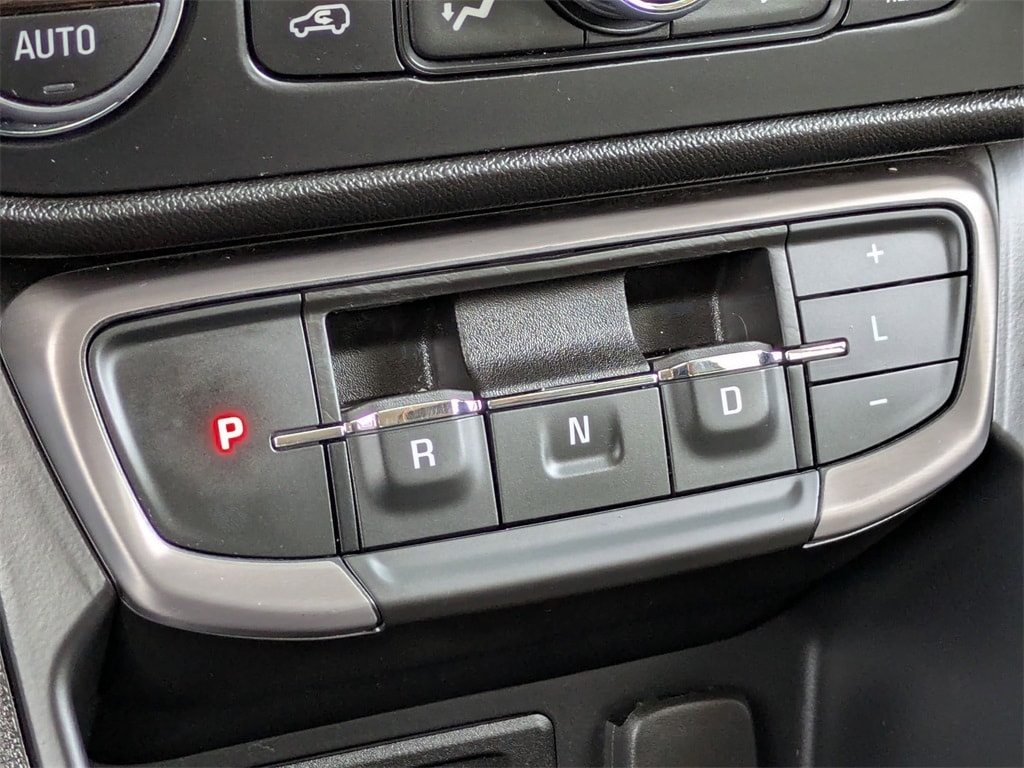 Thumbnail: 2023 GMC Terrain - 18
