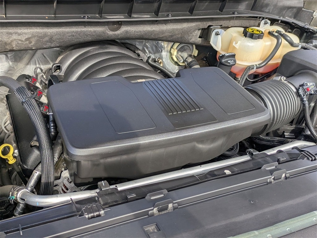 Thumbnail: 2023 Chevrolet Tahoe - 37