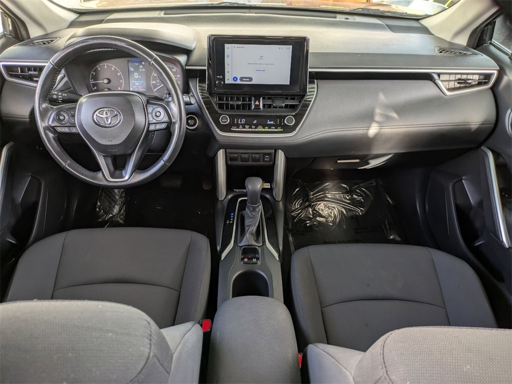 Thumbnail: 2023 Toyota Corolla Cross - 25