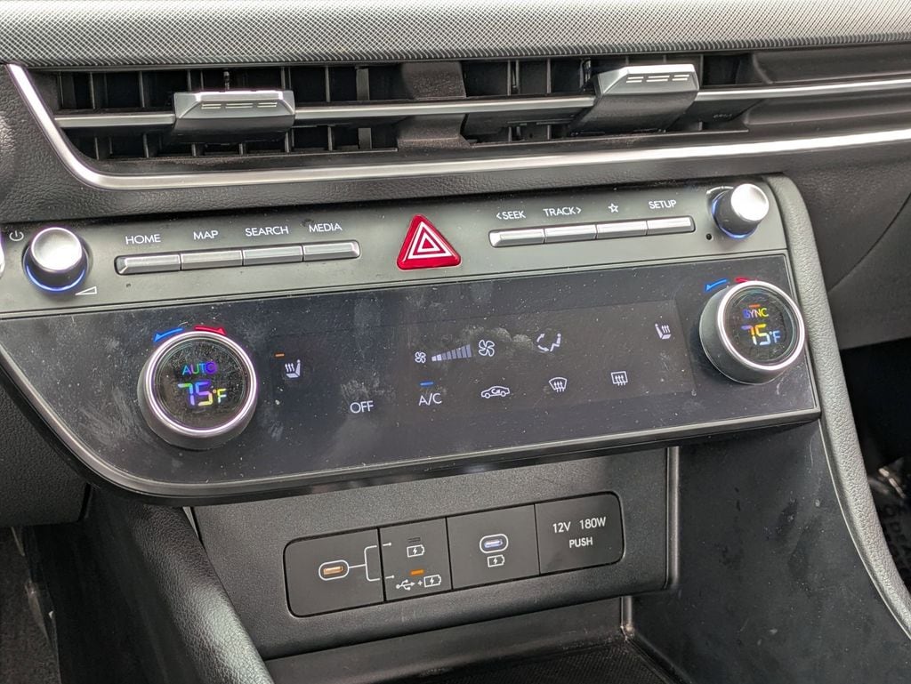 Thumbnail: 2025 Hyundai Sonata - 17