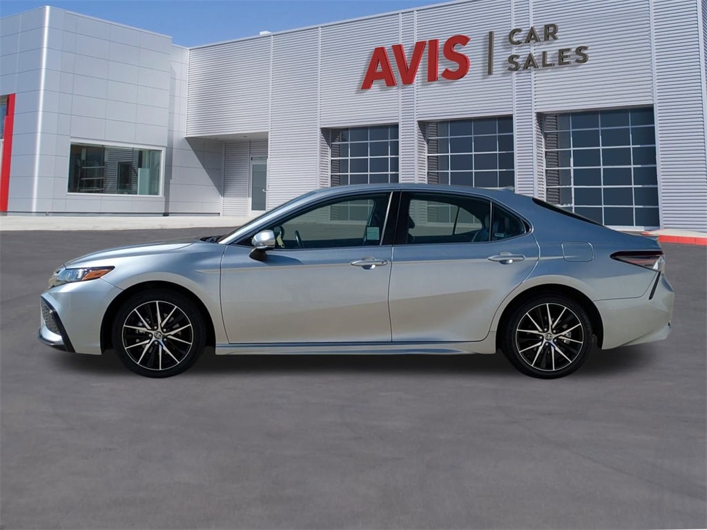 Thumbnail: 2024 Toyota Camry - 10