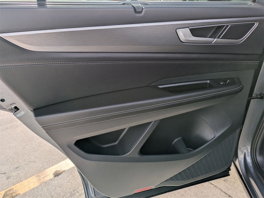 Thumbnail: 2025 Volkswagen Atlas - 27