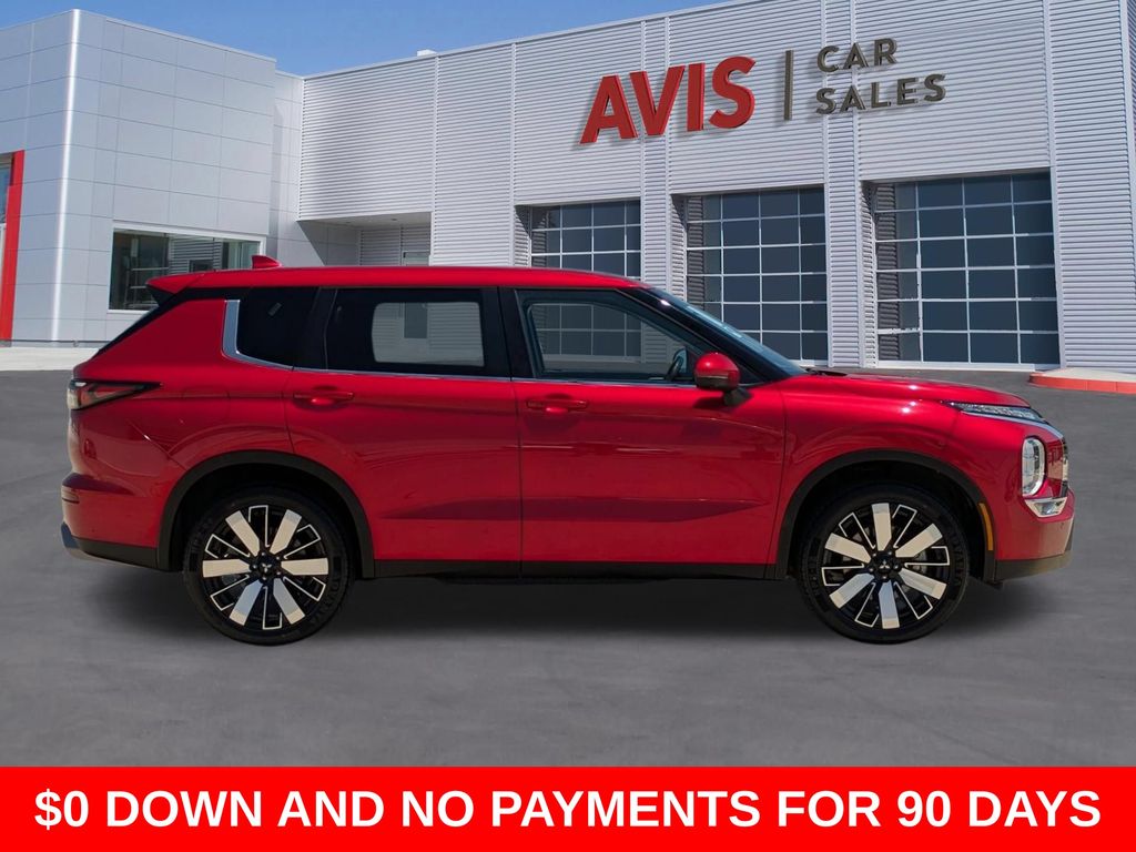 Thumbnail: 2025 Mitsubishi Outlander - 5