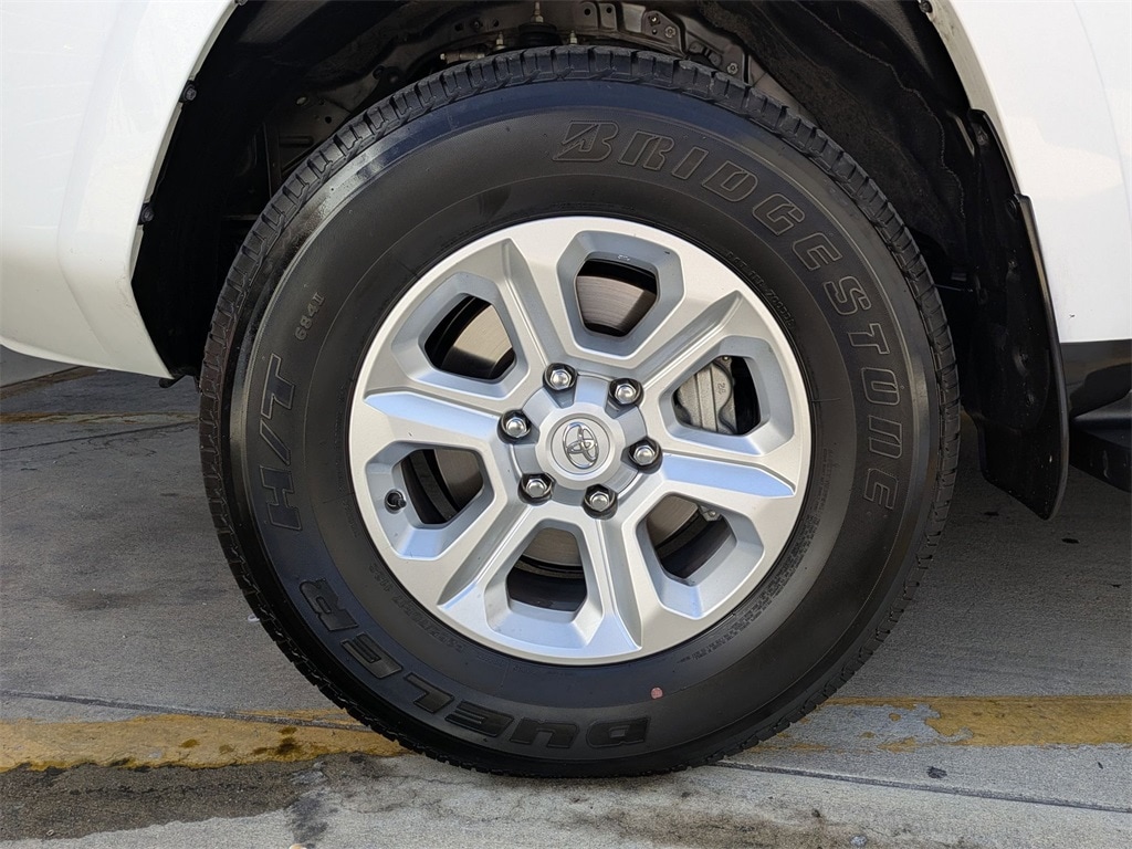 Thumbnail: 2024 Toyota 4Runner - 31