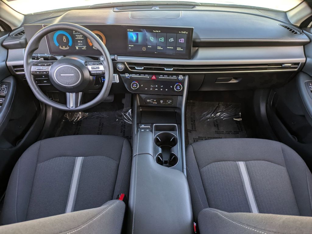 Thumbnail: 2025 Hyundai Sonata - 25