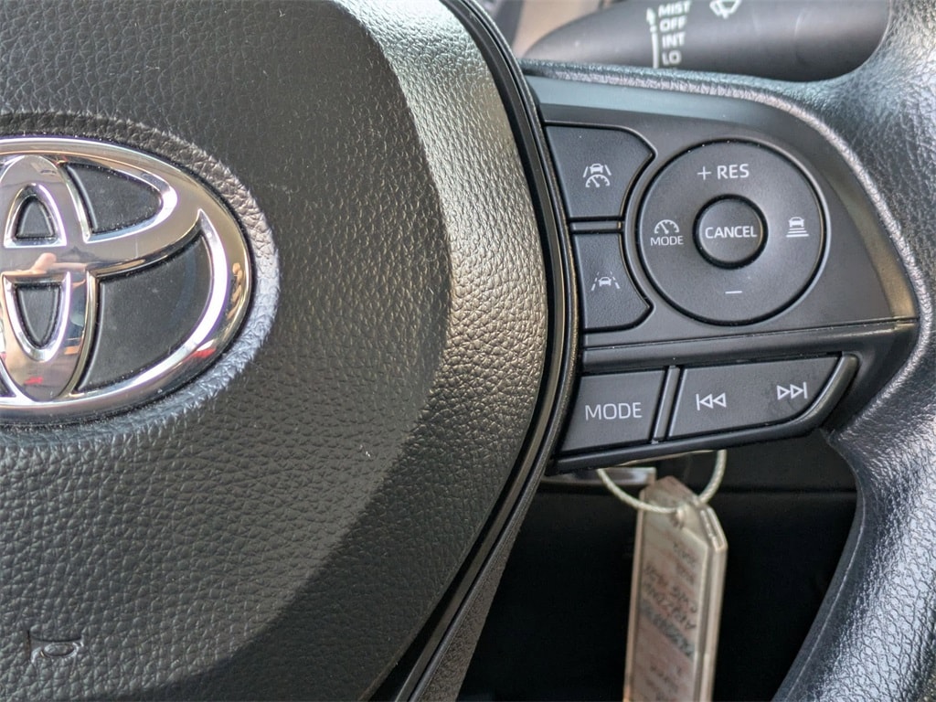 Thumbnail: 2025 Toyota Corolla - 21