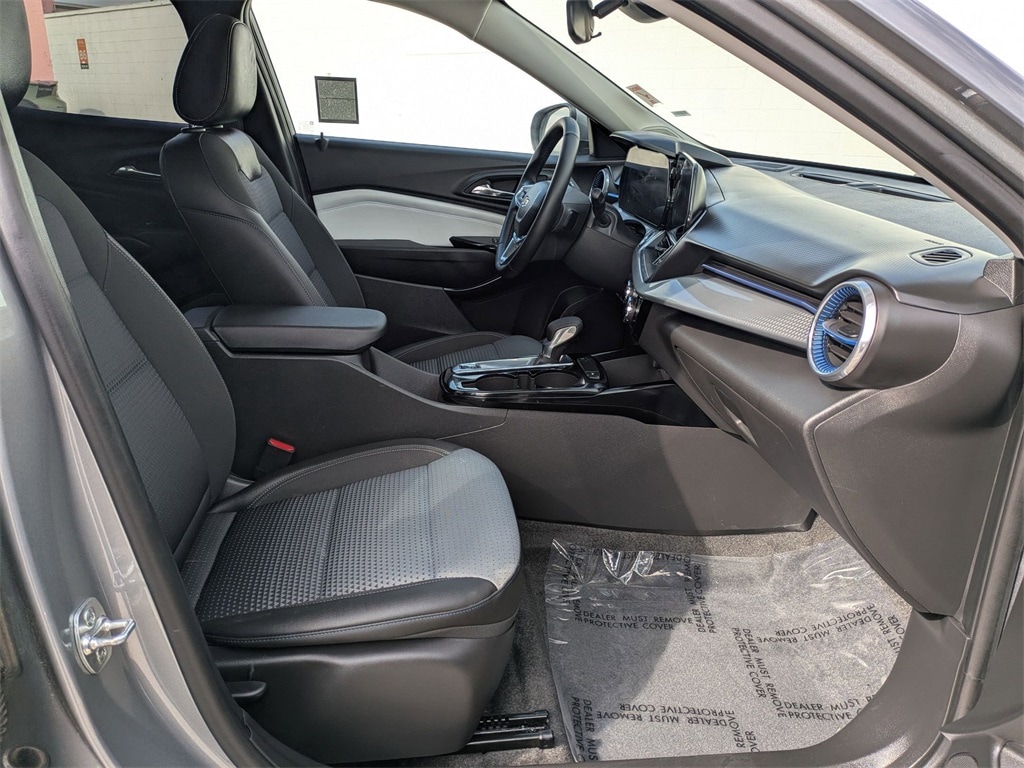 Thumbnail: 2025 Chevrolet Trax - 31