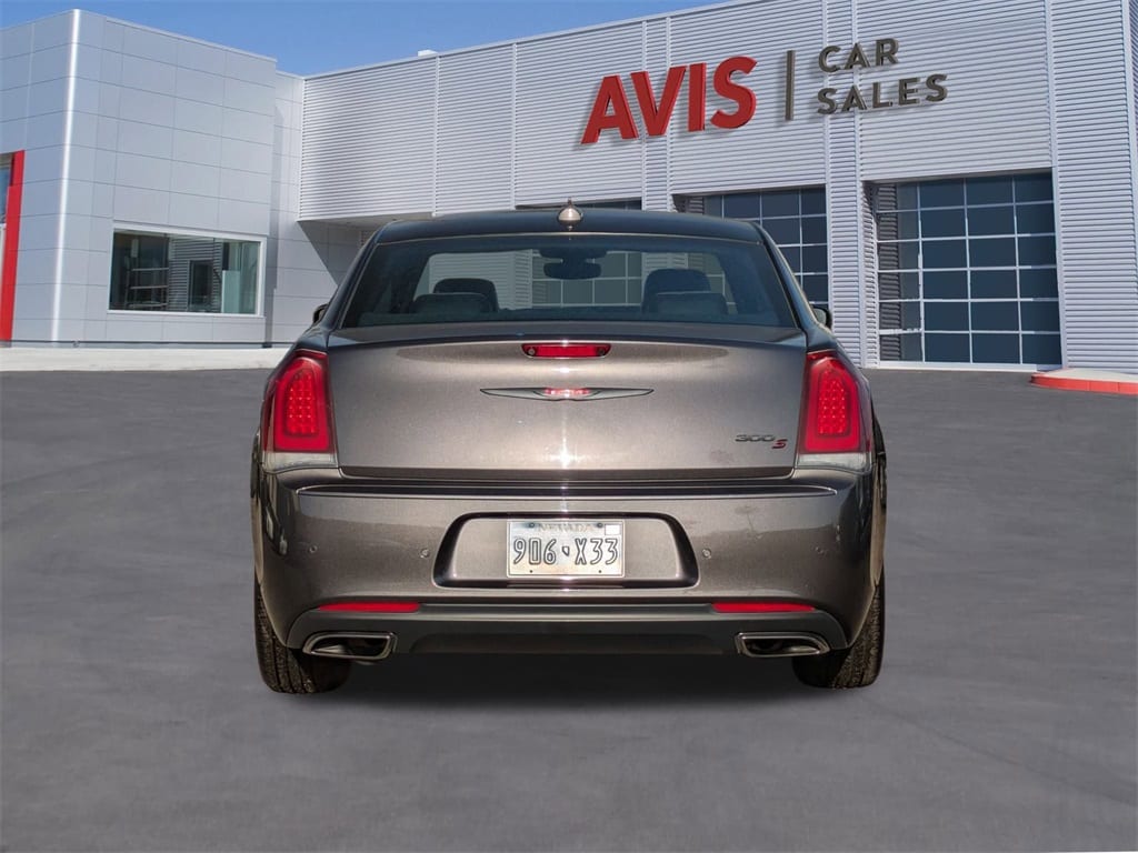 Thumbnail: 2023 Chrysler 300 - 7