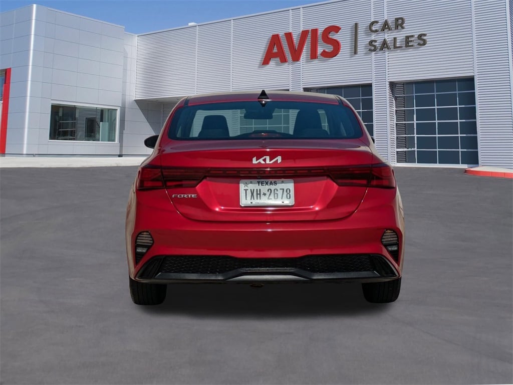 Thumbnail: 2024 Kia Forte - 7