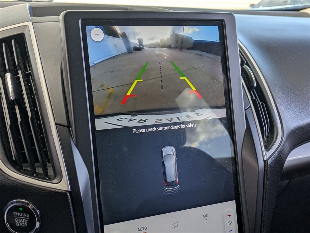 Thumbnail: 2024 Ford Edge - 16