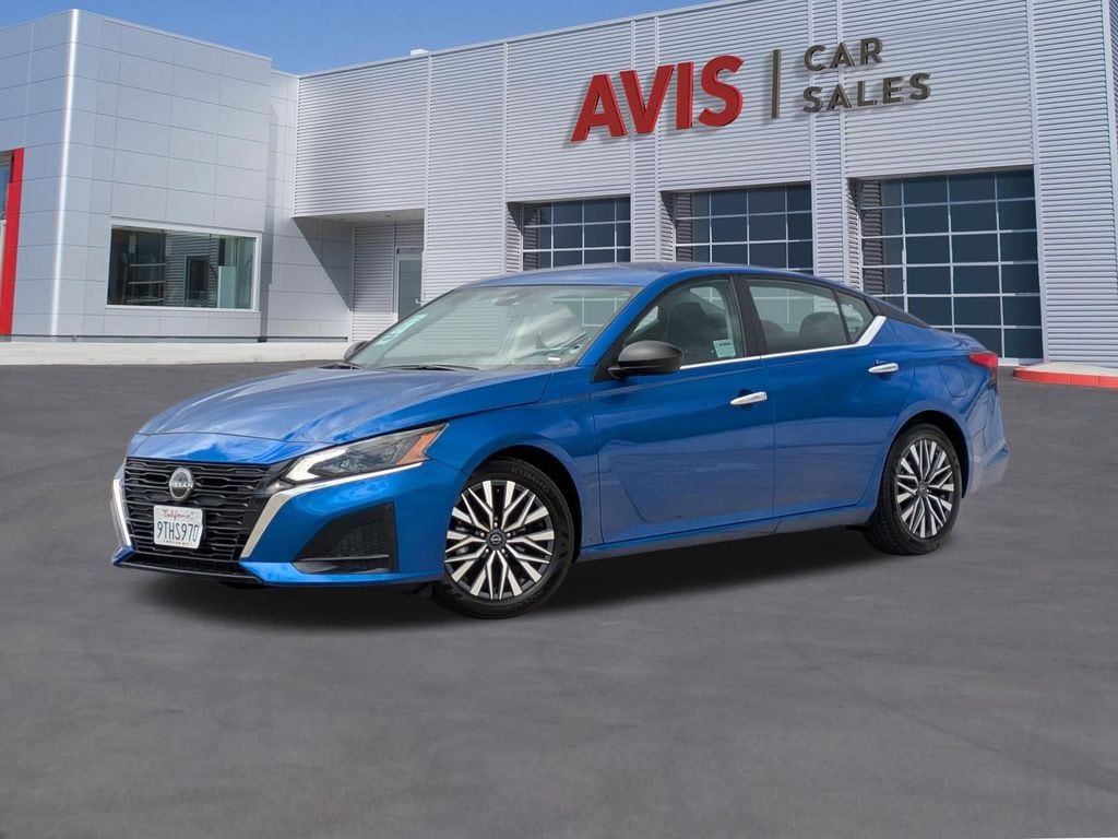 2025 Nissan Altima