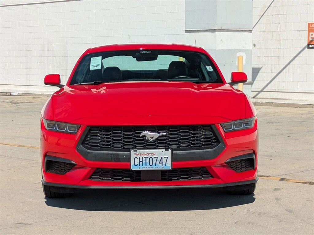 2024 Ford Mustang EcoBoost photo 2