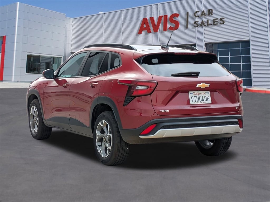 Thumbnail: 2025 Chevrolet Trax - 9