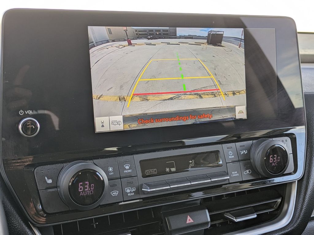 Thumbnail: 2025 Toyota Grand Highlander - 16