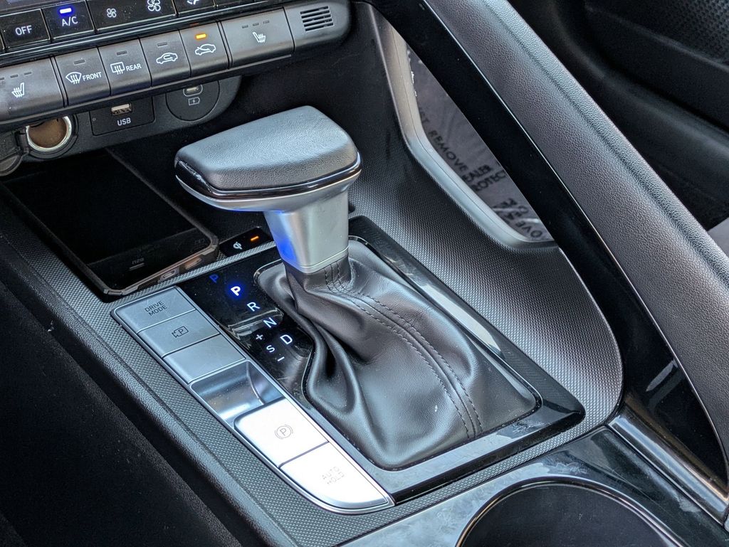 Thumbnail: 2025 Hyundai Elantra - 18