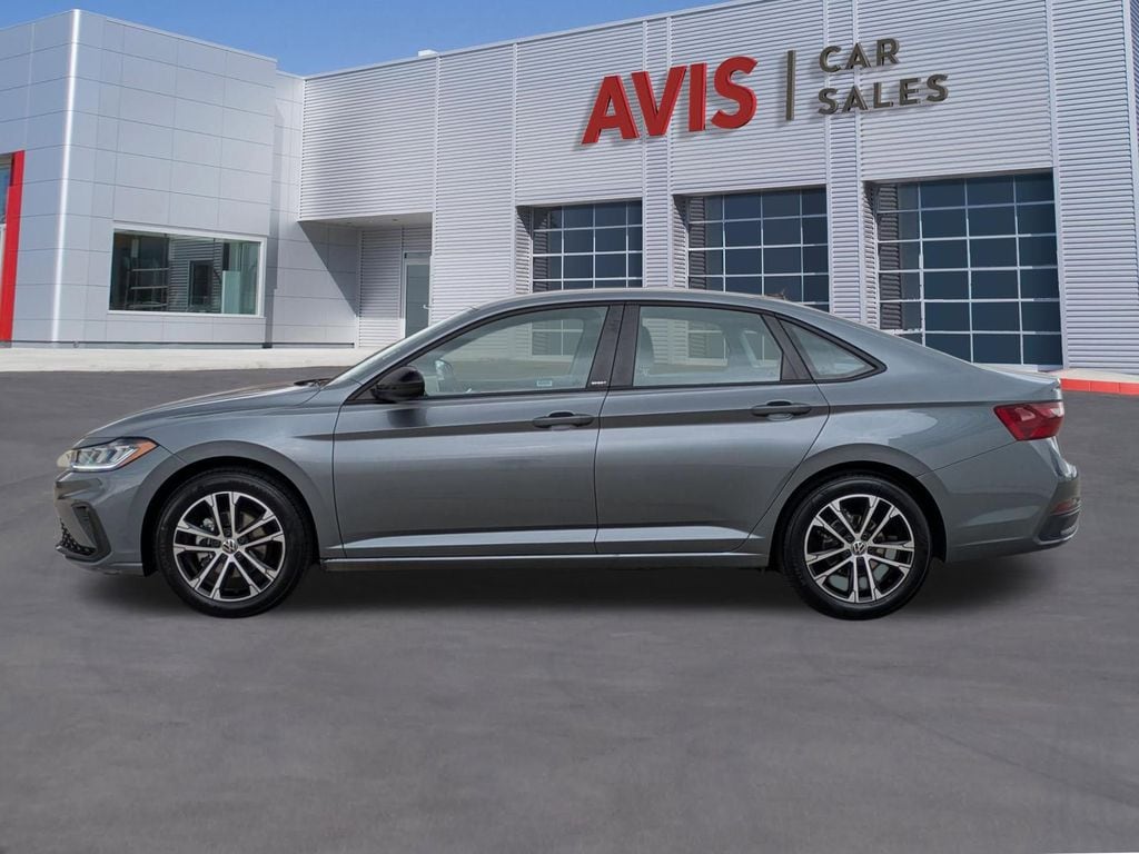 Thumbnail: 2025 Volkswagen Jetta - 10