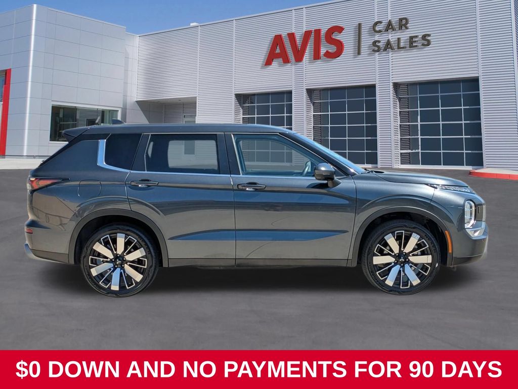 Thumbnail: 2025 Mitsubishi Outlander - 5