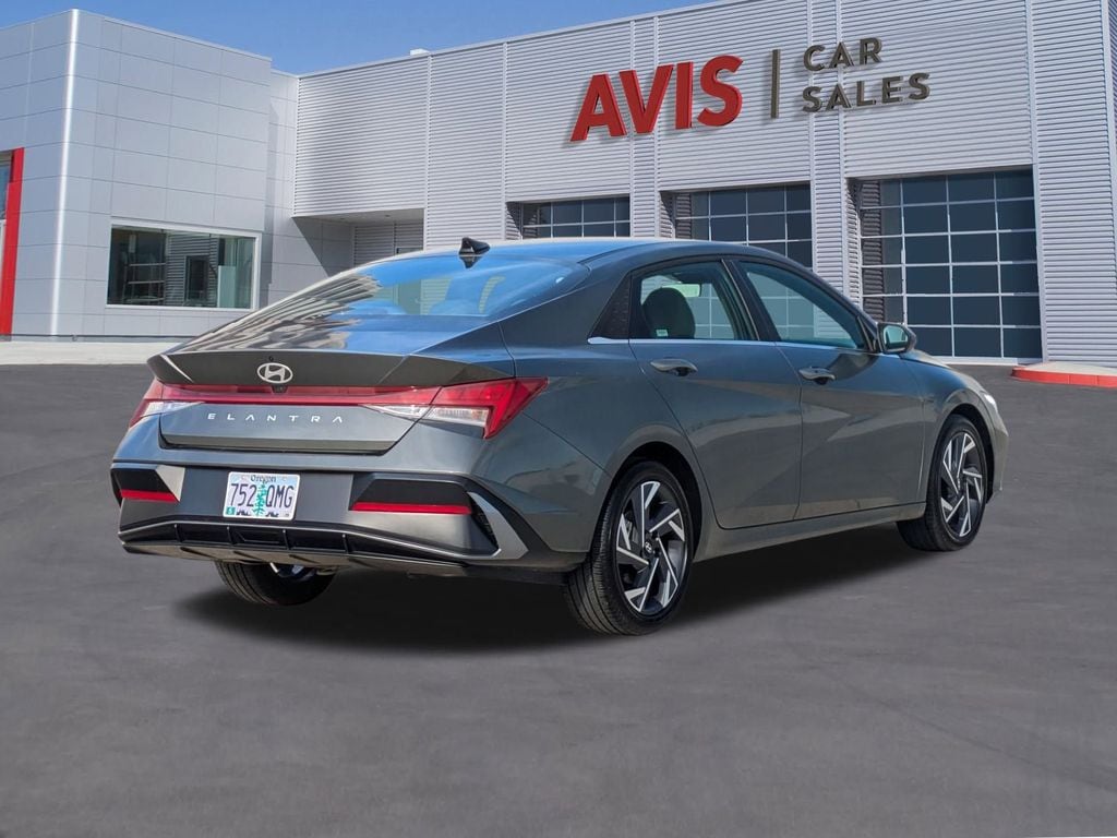 Thumbnail: 2025 Hyundai Elantra - 6