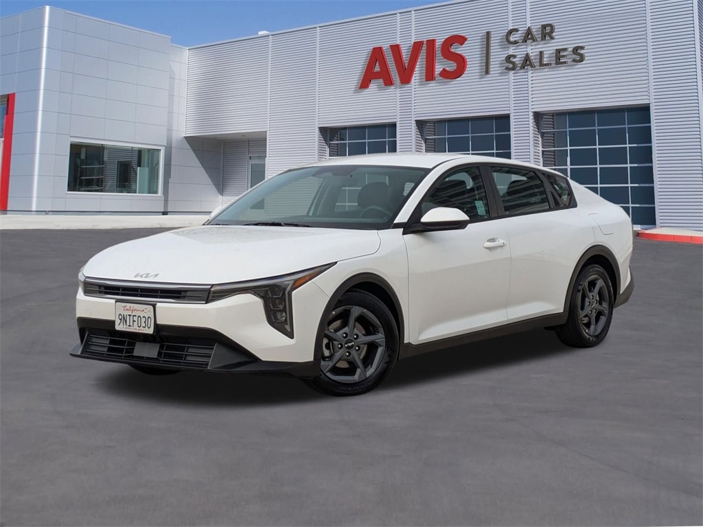 2025 Kia K4 LXS