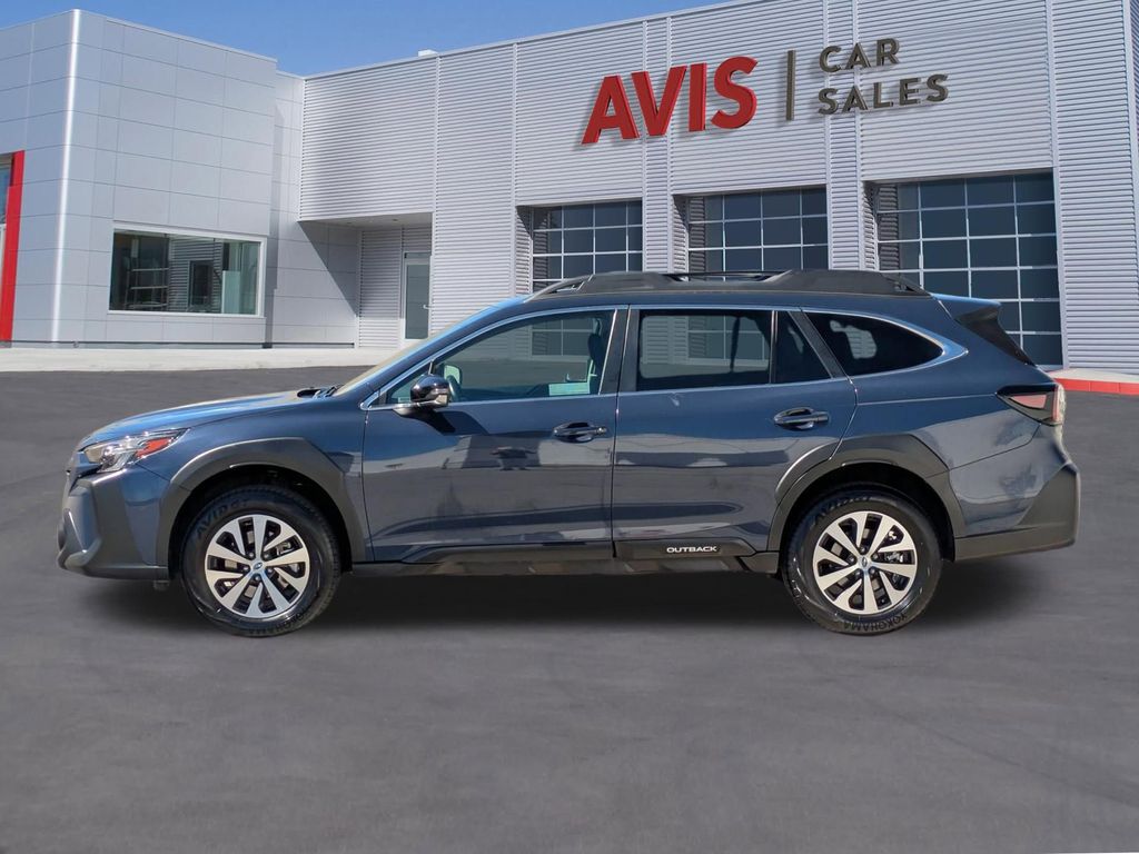 Thumbnail: 2025 Subaru Outback - 9