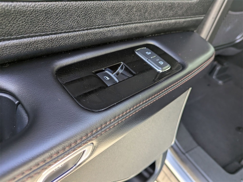 Thumbnail: 2024 Lincoln Aviator - 28