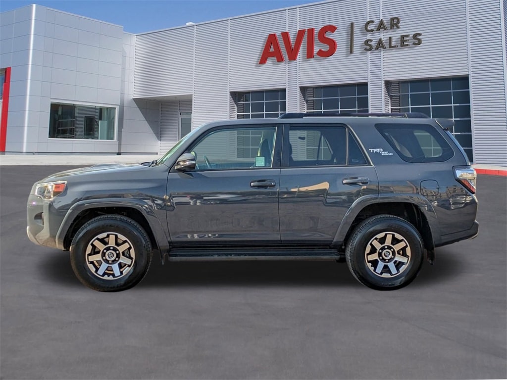 Thumbnail: 2024 Toyota 4Runner - 10