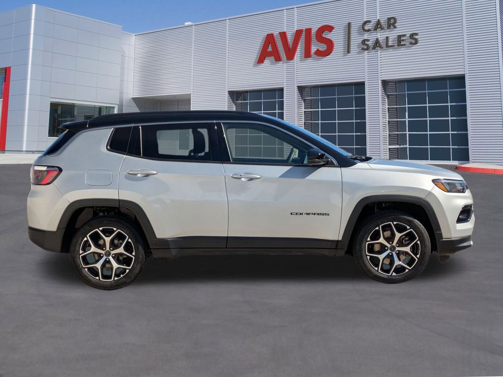 Thumbnail: 2025 Jeep Compass - 5