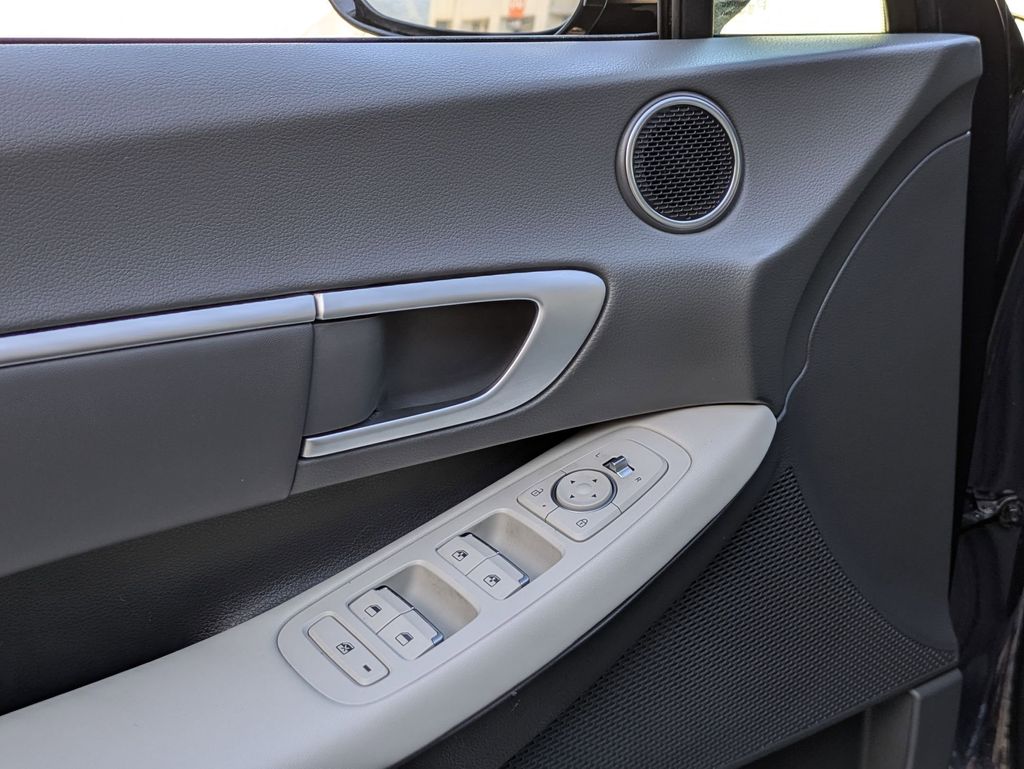 Thumbnail: 2025 Hyundai Sonata - 13