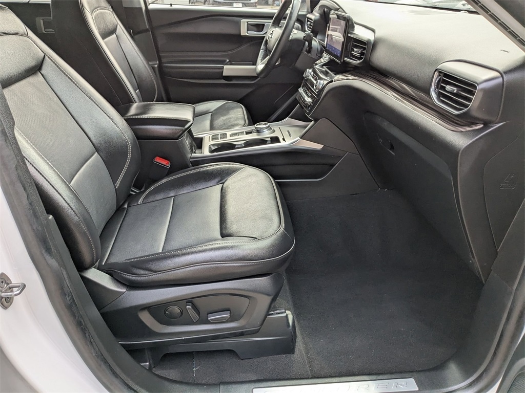 2023 Ford Explorer Limited 33