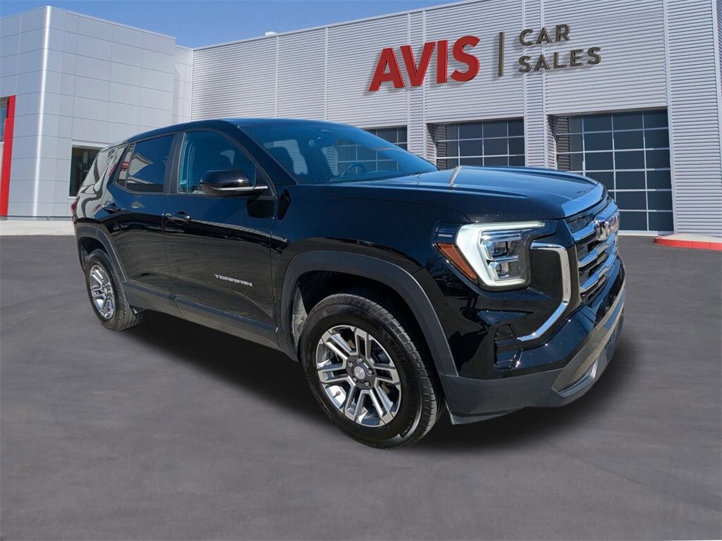 Thumbnail: 2025 GMC Terrain - 3