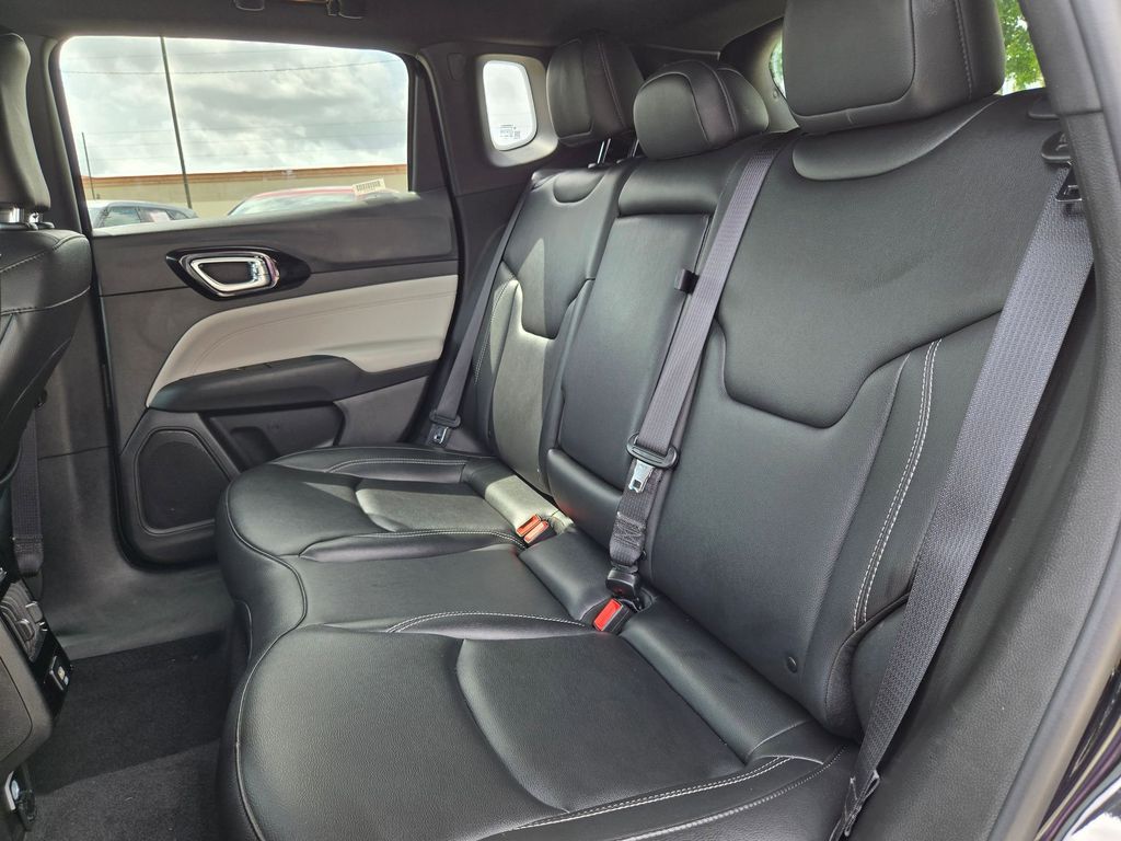 Thumbnail: 2025 Jeep Compass - 23