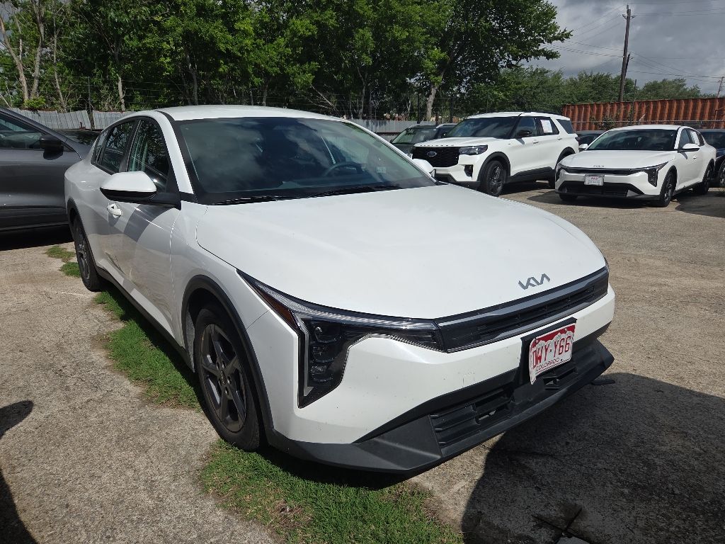 Thumbnail: 2025 Kia K4 - 6