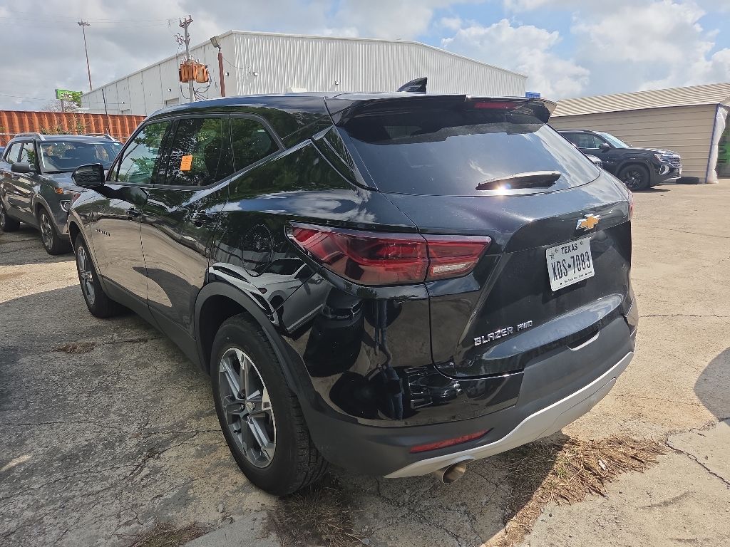 Thumbnail: 2025 Chevrolet Blazer - 8