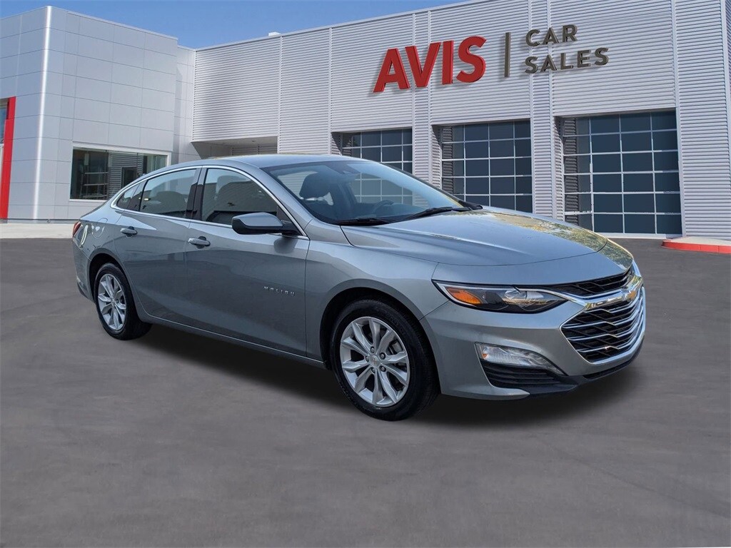 2024 Chevrolet Malibu 1LT photo 3