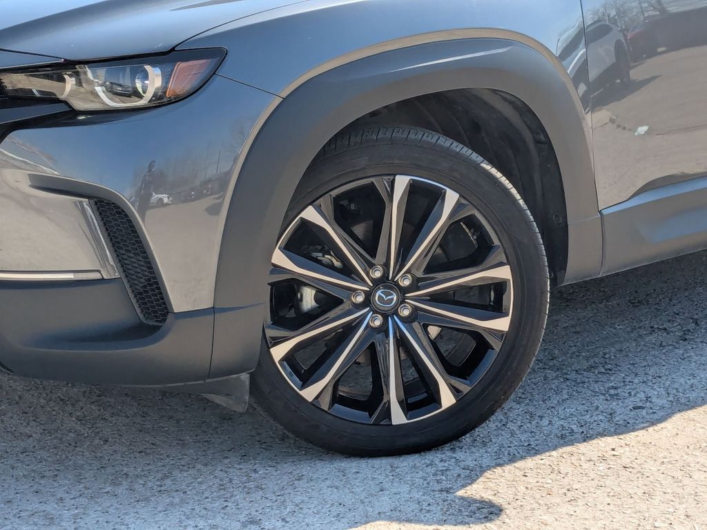 Thumbnail: 2025 Mazda CX-50 - 35