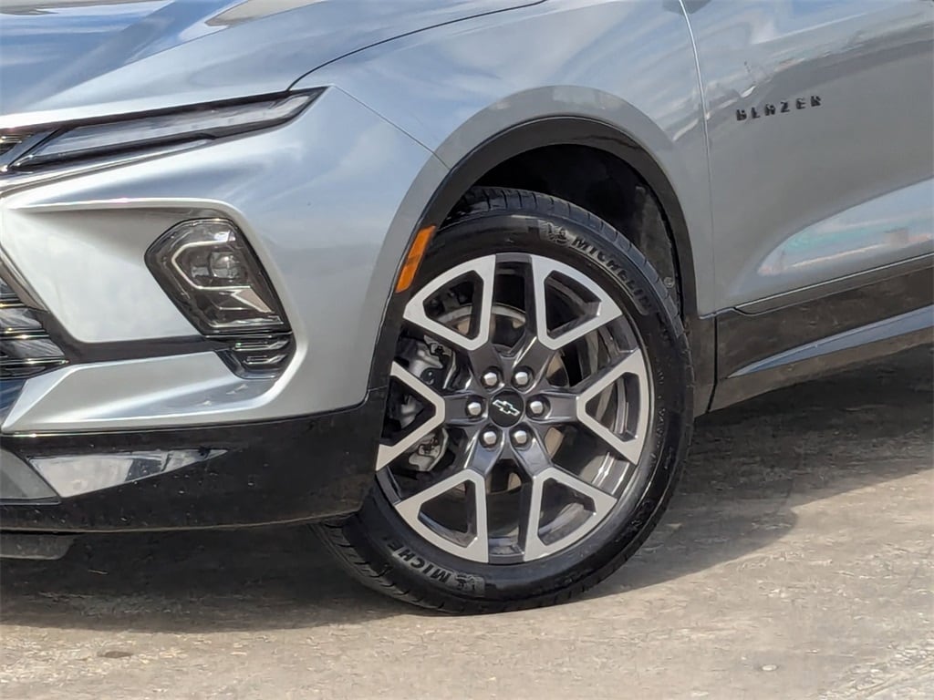 Thumbnail: 2025 Chevrolet Blazer - 33