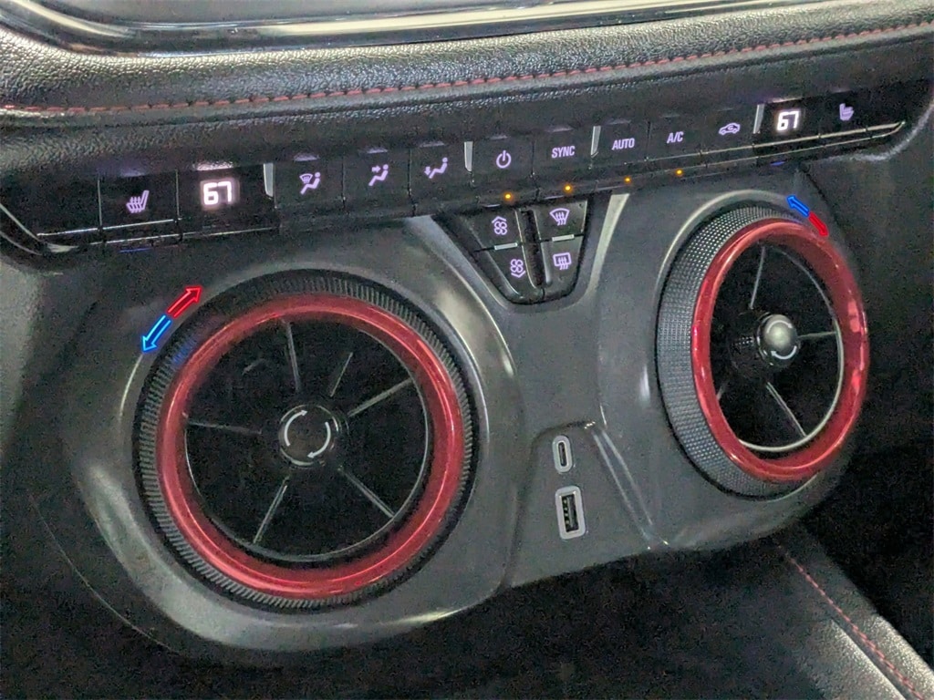 Thumbnail: 2025 Chevrolet Blazer - 23