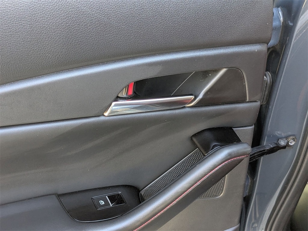 Thumbnail: 2025 Mazda CX-30 - 25