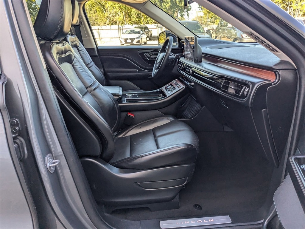 Thumbnail: 2024 Lincoln Aviator - 35