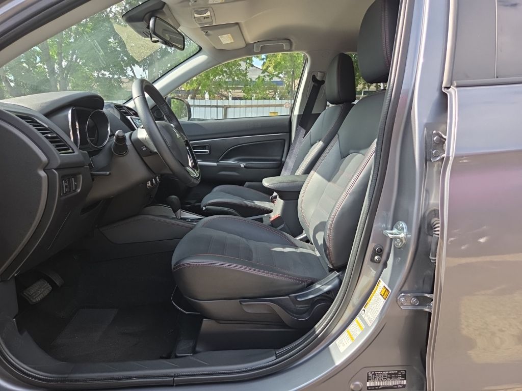 Thumbnail: 2025 Mitsubishi Outlander Sport - 3