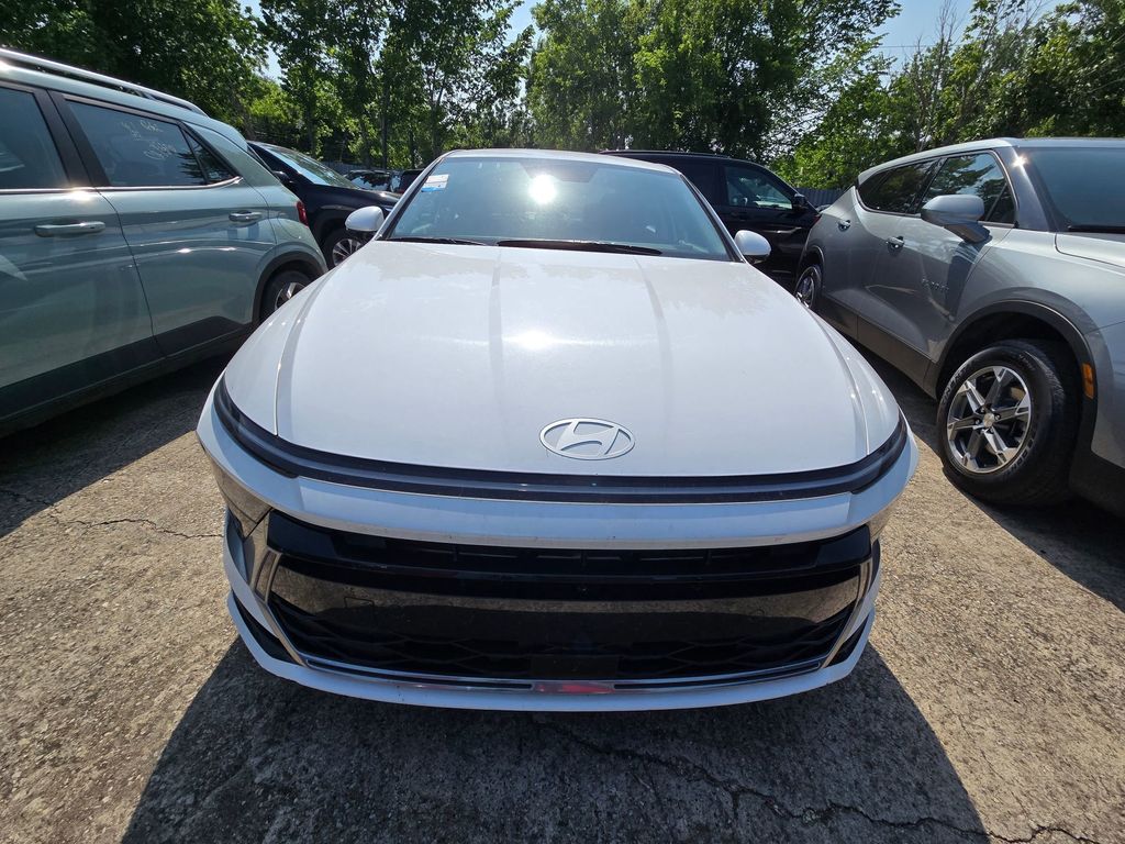 Thumbnail: 2025 Hyundai Sonata - 2