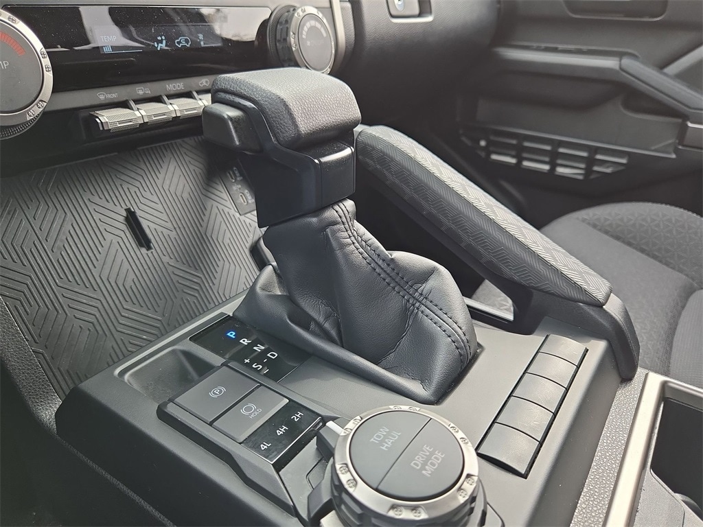 Thumbnail: 2025 Toyota 4Runner - 20