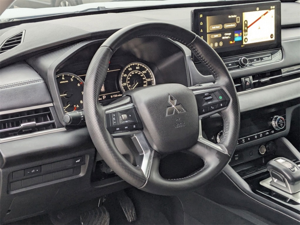 Thumbnail: 2025 Mitsubishi Outlander - 15