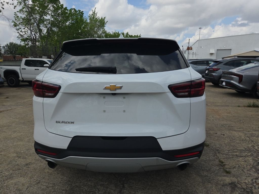 Thumbnail: 2025 Chevrolet Blazer - 10