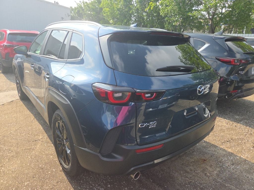 Thumbnail: 2025 Mazda CX-50 - 8