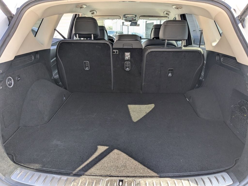 Thumbnail: 2024 Genesis GV80 - 28